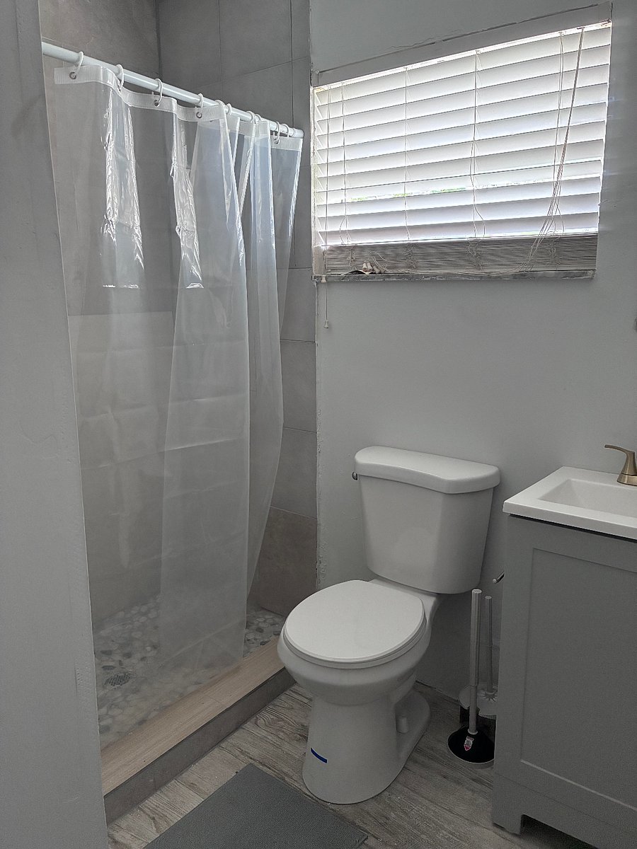 Furnished Finder property 897190_1 photo 4