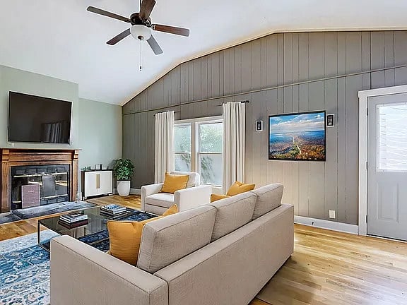 Furnished Finder property 897192_1 photo 3