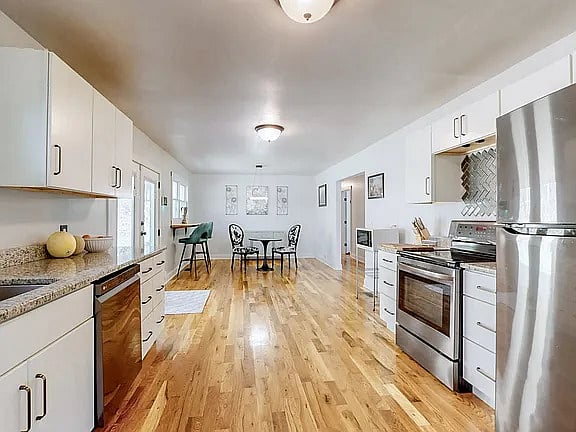 Furnished Finder property 897192_1 photo 4