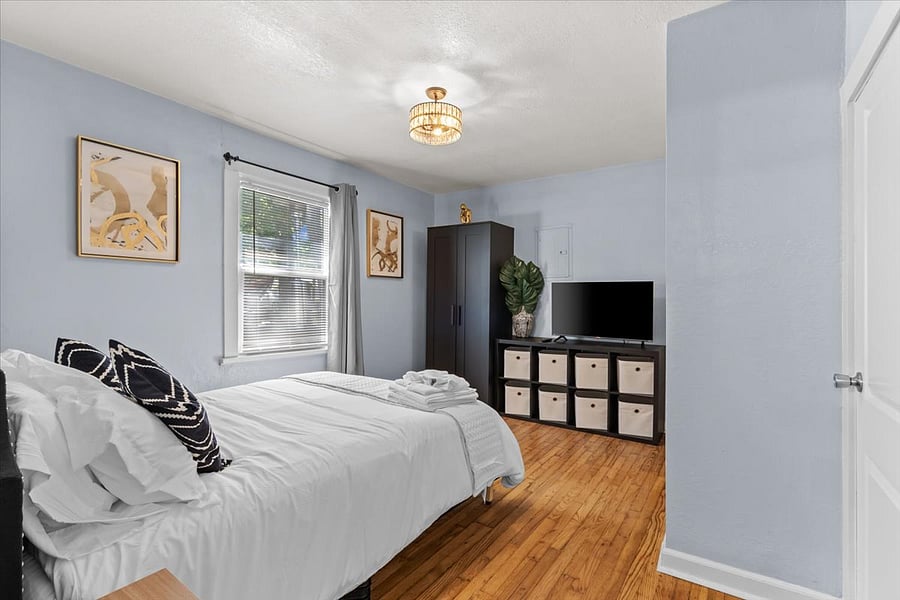 Furnished Finder property 897231_1 photo 17