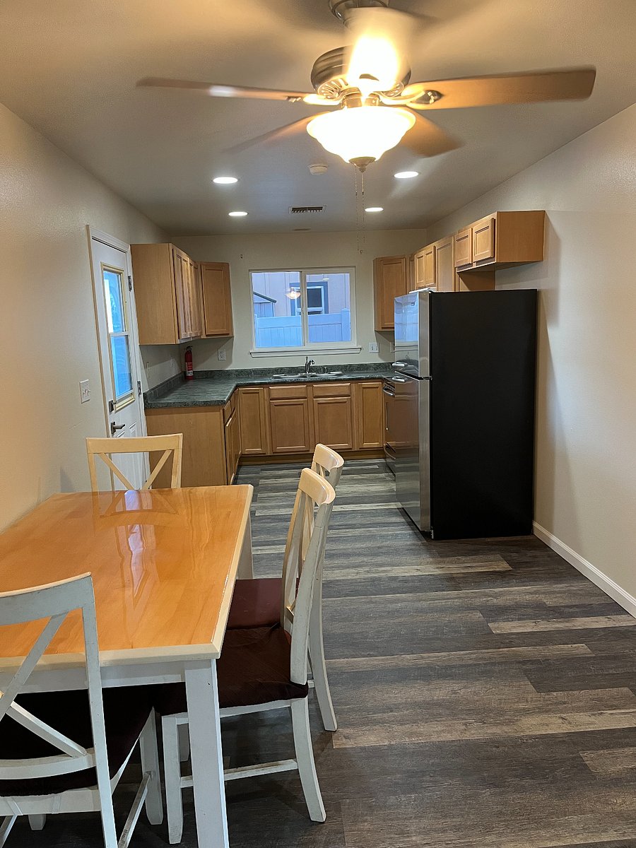 Shared Kitchen 