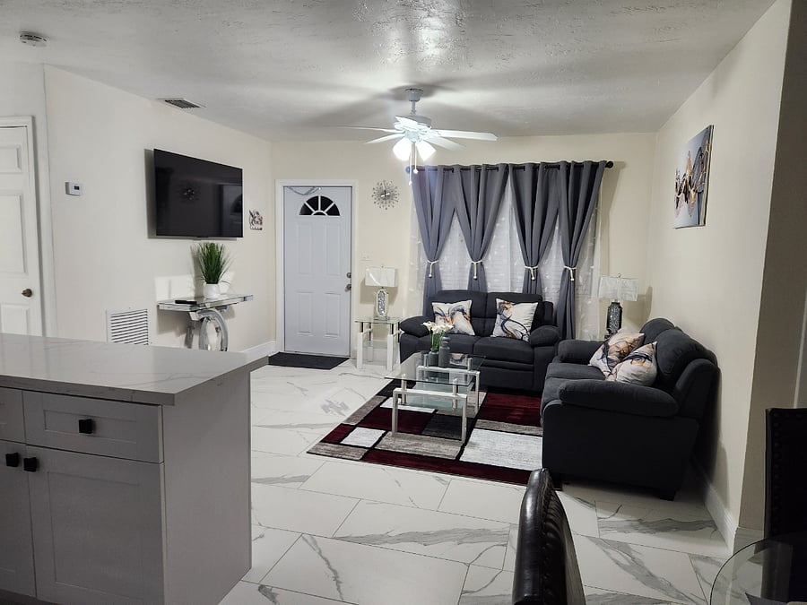 Furnished Finder property 897248_1 photo 8