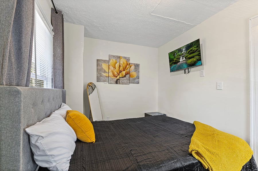 Furnished Finder property 897250_1 photo 4