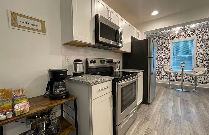 Furnished Finder property 897273_1 photo 6