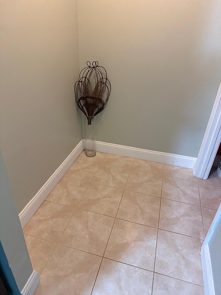 Furnished Finder property 897344_2 photo 5