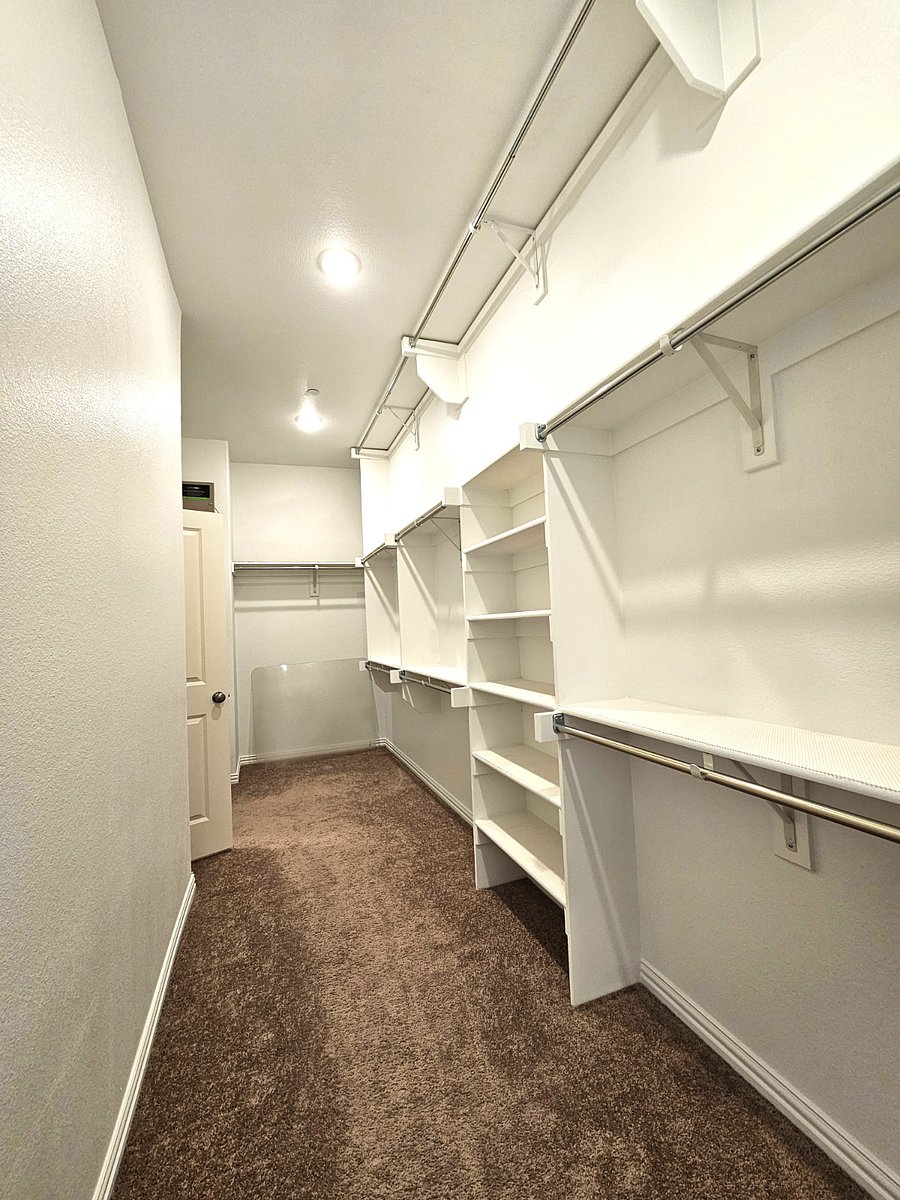 Primary Suite Closet