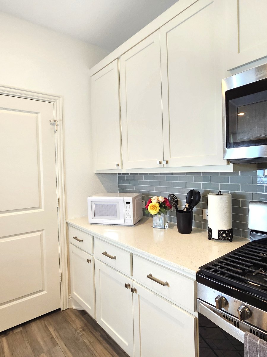 Furnished Finder property 897353_1 photo 8