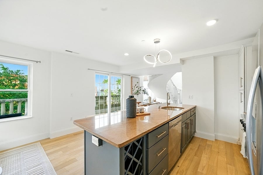 Furnished Finder property 897369_1 photo 4