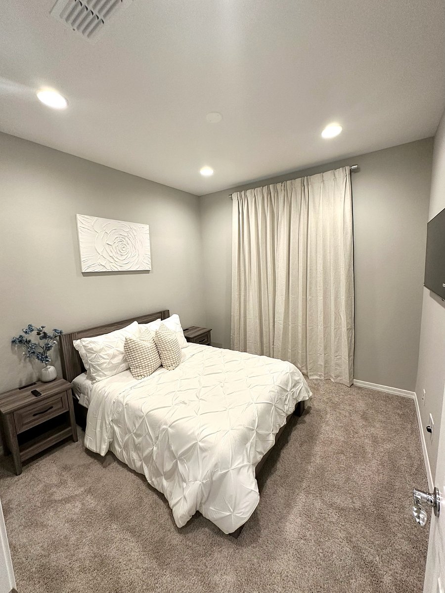 Furnished Finder property 897389_1 photo 18