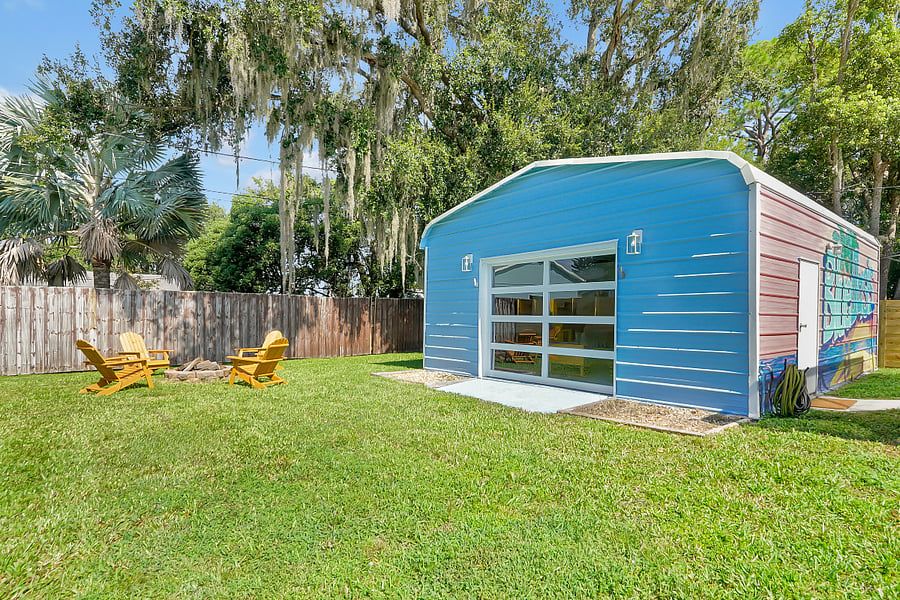 Pool House