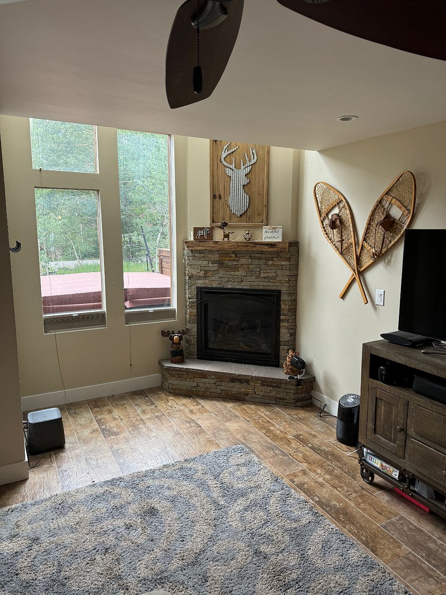 Furnished Finder property 897430_1 photo 3