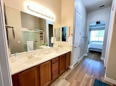 Furnished Finder property 897442_1 photo 9