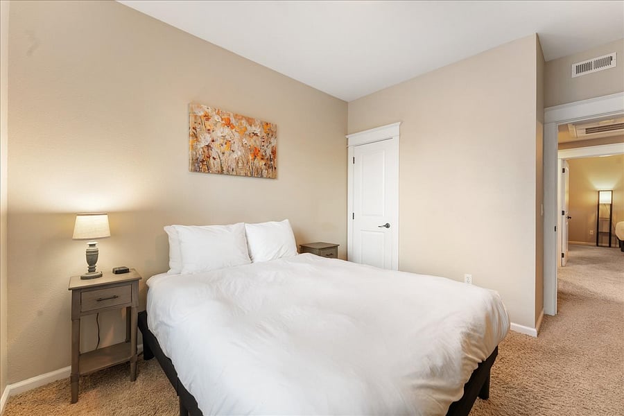 Furnished Finder property 897463_1 photo 12