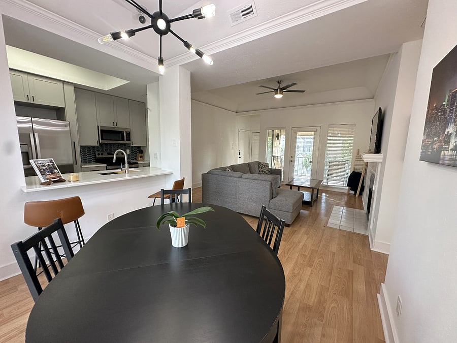 Furnished Finder property 897479_1 photo 3