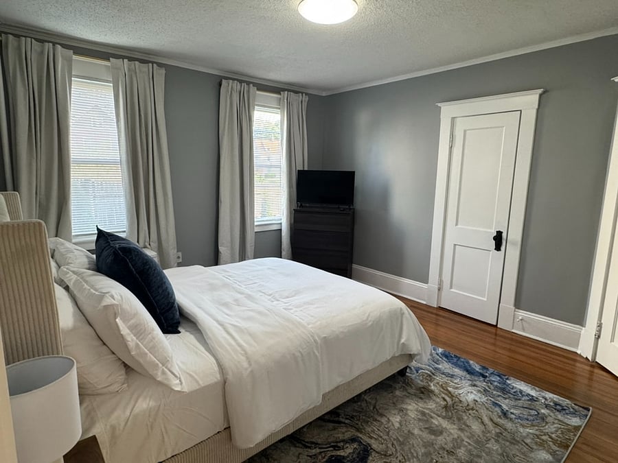 Furnished Finder property 897490_1 photo 9