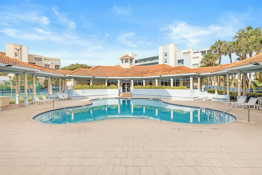 Pool #1 - nice clubhouse!