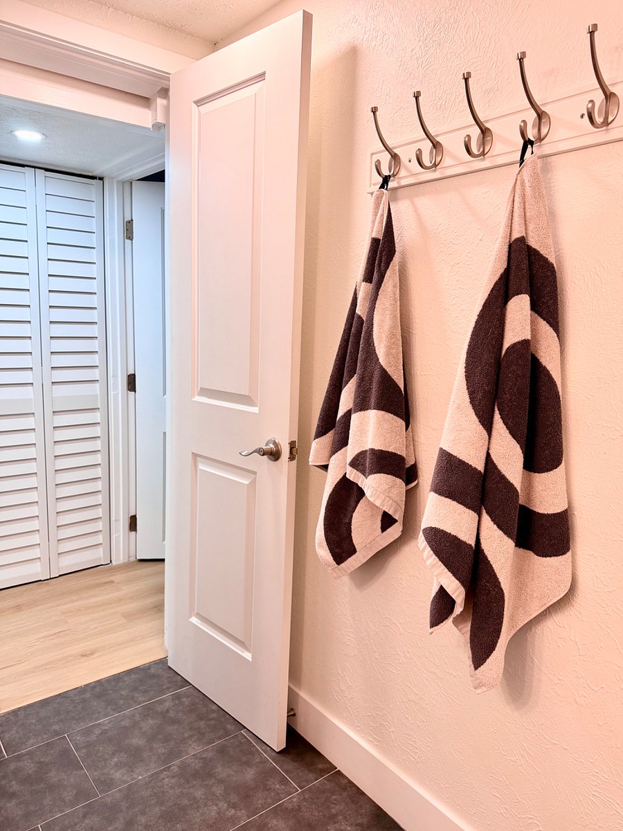 Furnished Finder property 897501_1 photo 25