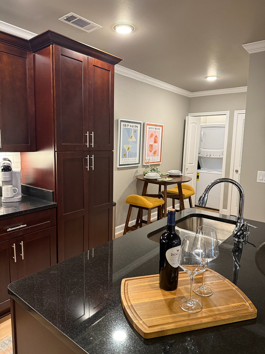 Furnished Finder property 897514_1 photo 4