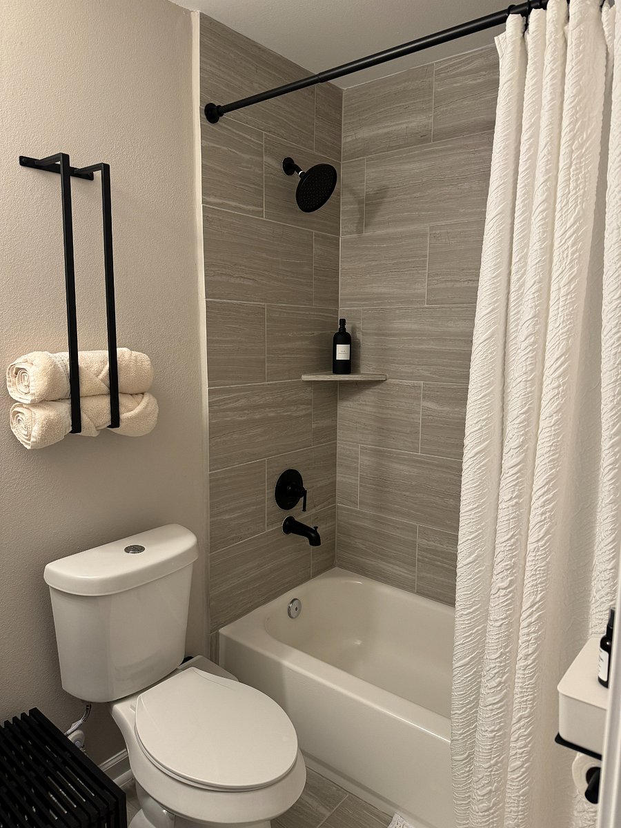 Furnished Finder property 897551_1 photo 8