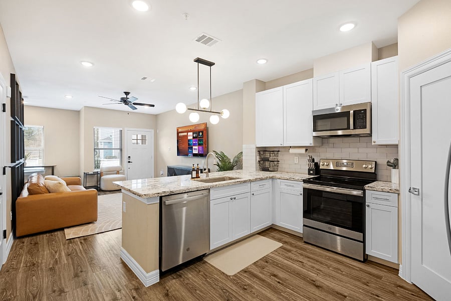 Furnished Finder property 897567_1 photo 11