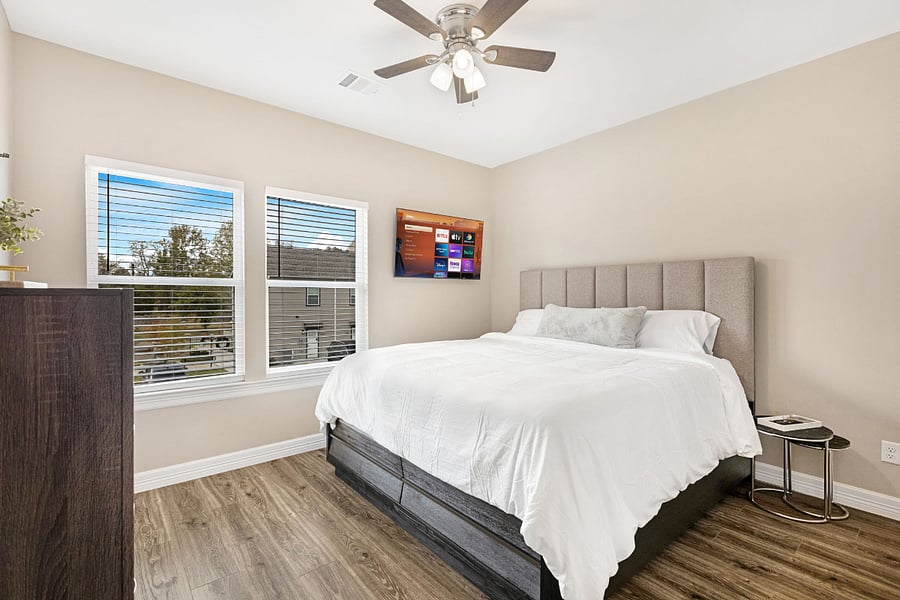Furnished Finder property 897567_1 photo 12