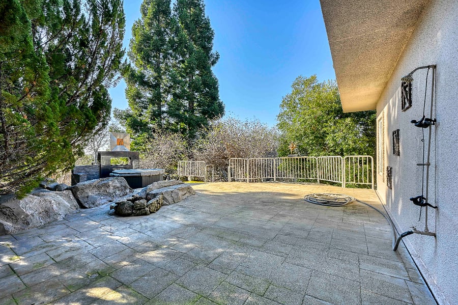 Furnished Finder property 897570_1 photo 16