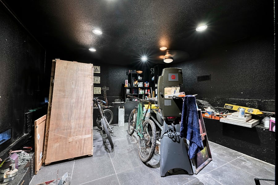 Furnished Finder property 897570_1 photo 24