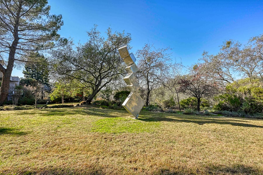 Furnished Finder property 897570_1 photo 45