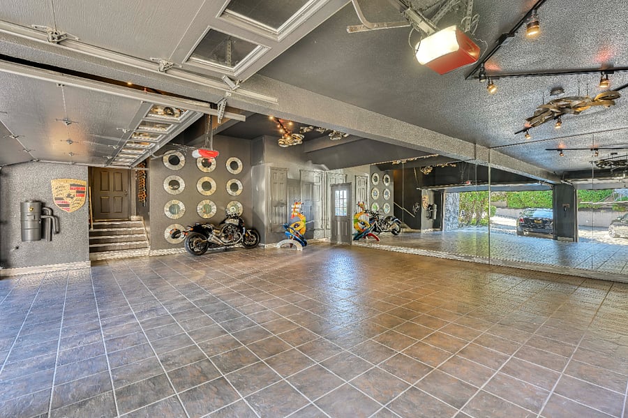 Furnished Finder property 897570_1 photo 76