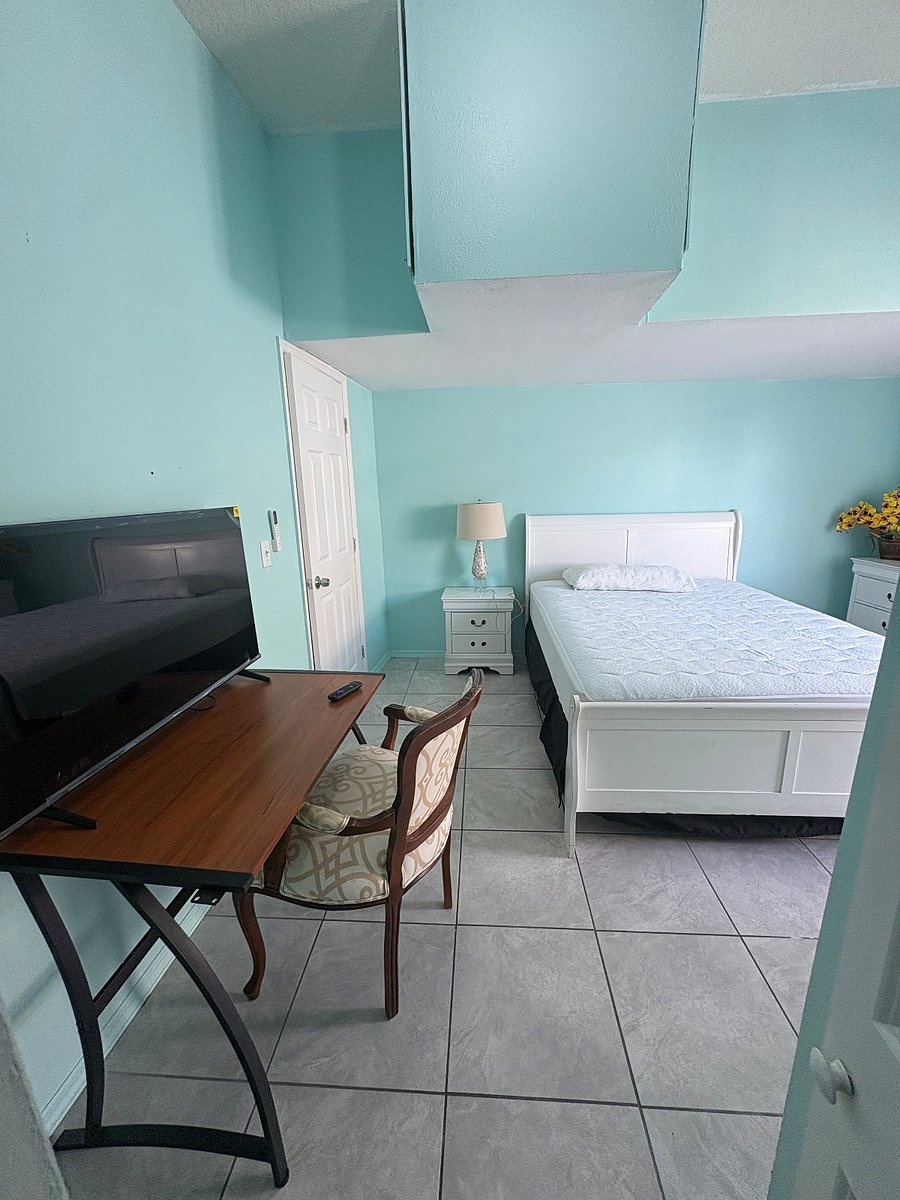 Furnished Finder property 897574_1 photo 24