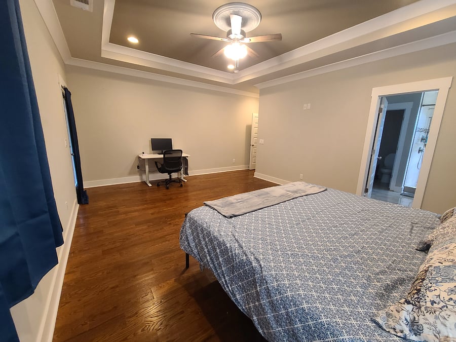 #1 Master Bedroom 44SF w/ private balcony