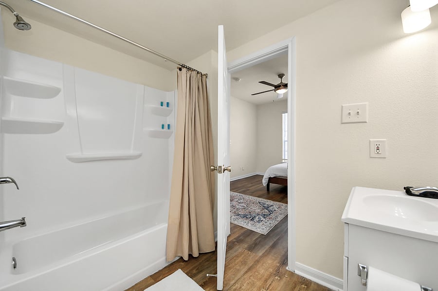 Furnished Finder property 897625_1 photo 18