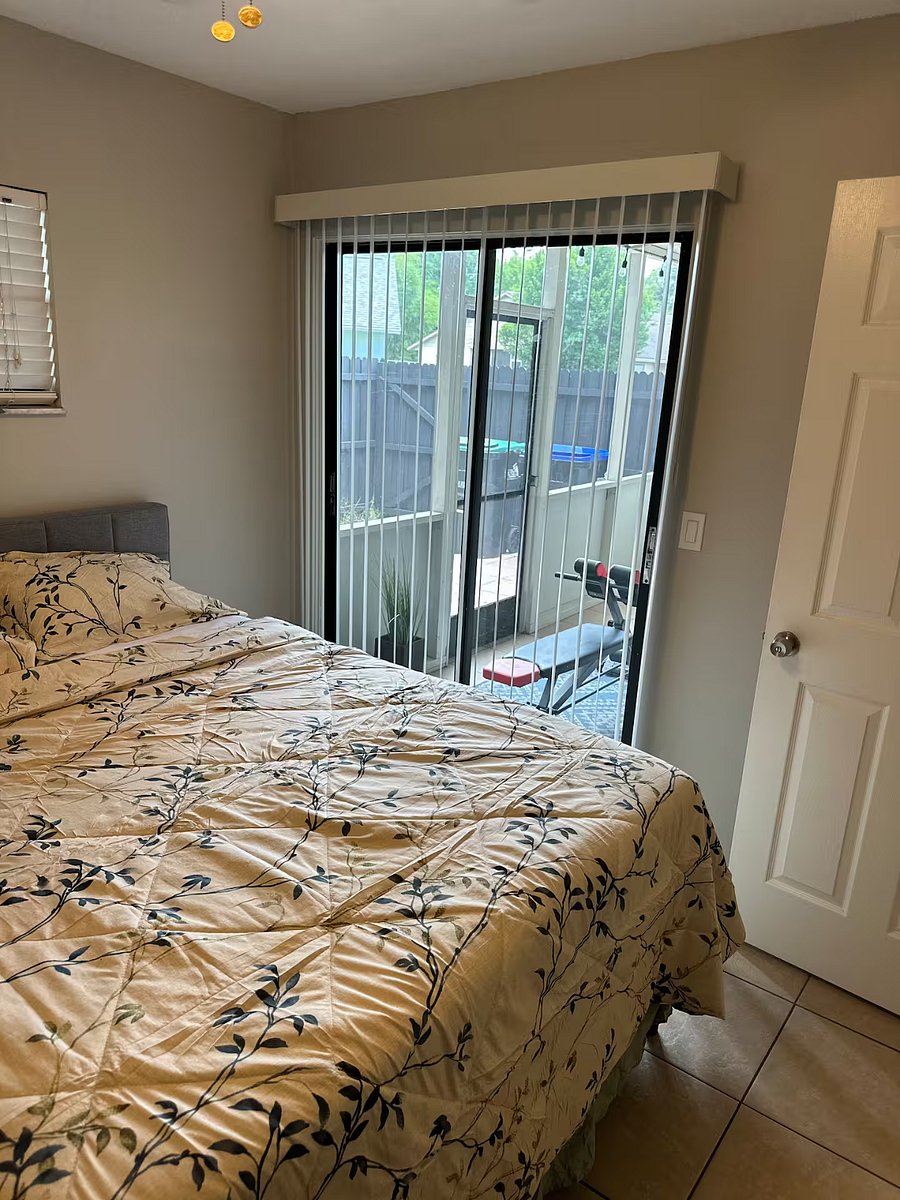 Furnished Finder property 897638_1 photo 11