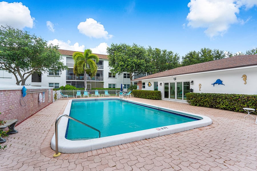 Furnished Finder property 897641_1 photo 17