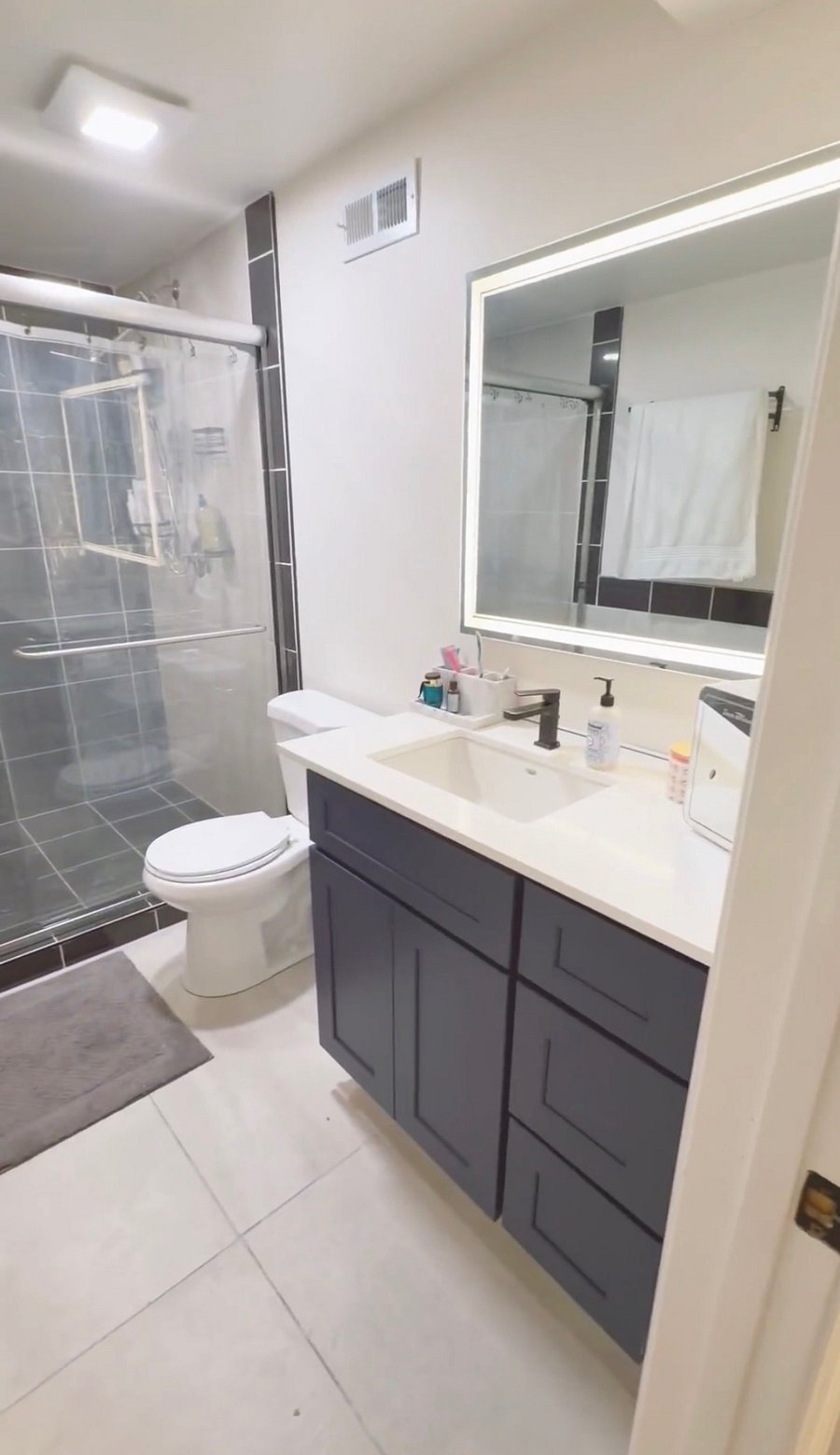 Furnished Finder property 897670_1 photo 3