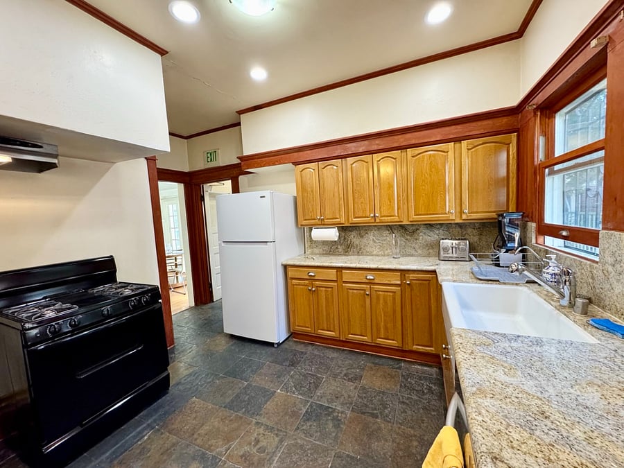 Furnished Finder property 897679_1 photo 13
