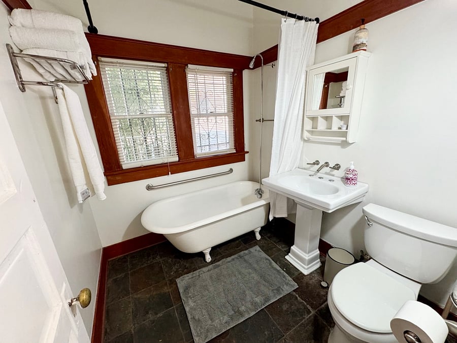 Furnished Finder property 897679_1 photo 14