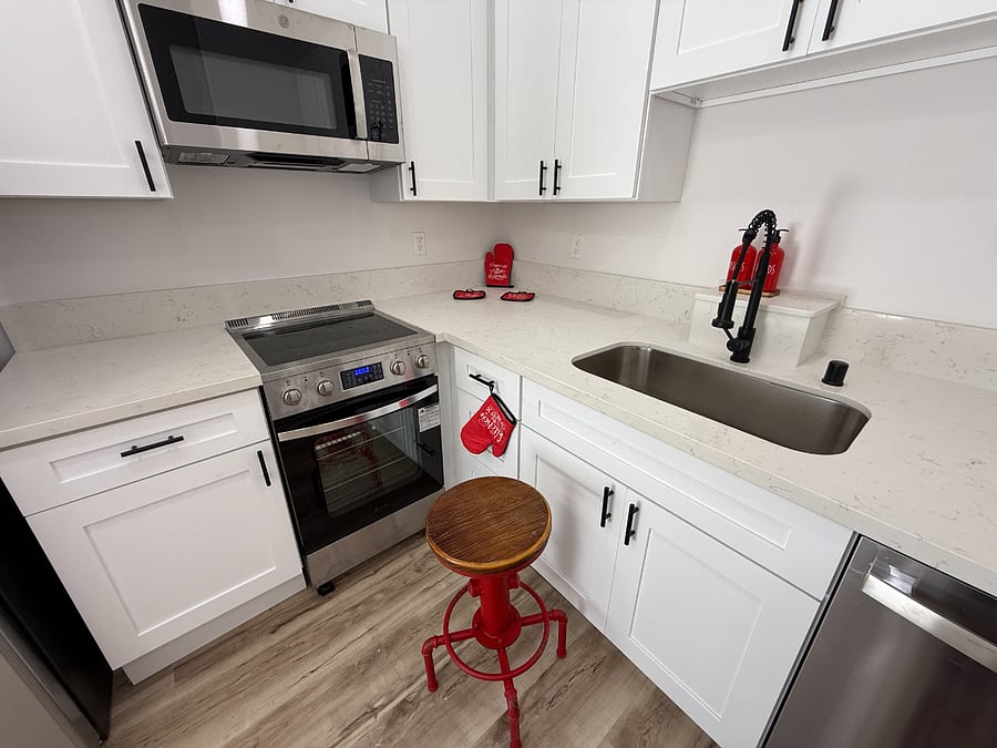 Furnished Finder property 897693_1 photo 6