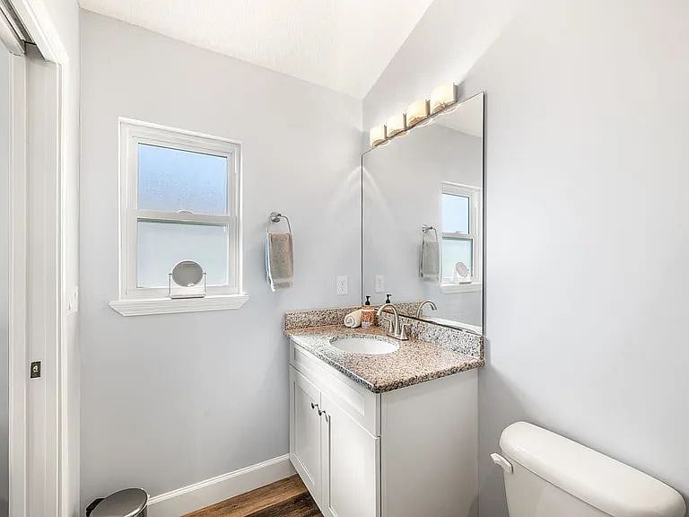 Furnished Finder property 897694_1 photo 9
