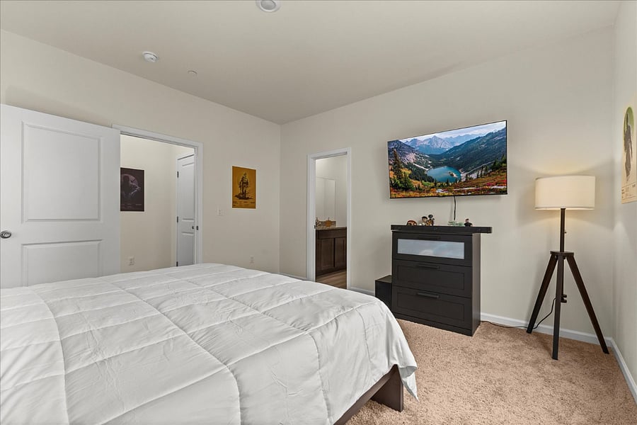 Furnished Finder property 897719_1 photo 11