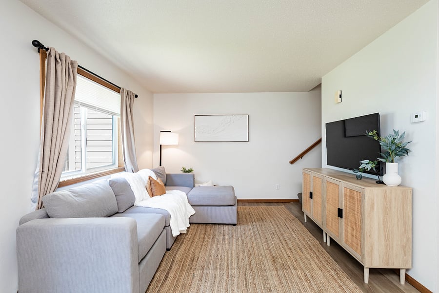 Furnished Finder property 897723_1 photo 1