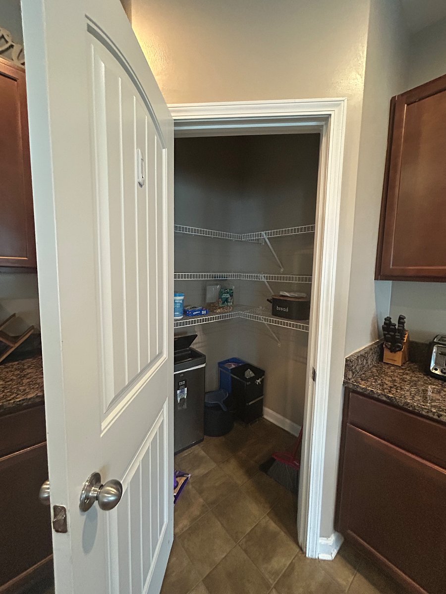 Furnished Finder property 897733_1 photo 10