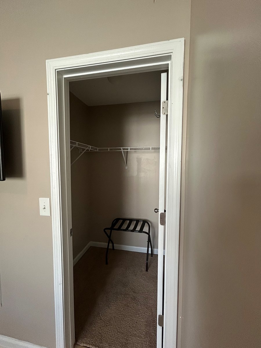 Furnished Finder property 897733_1 photo 26