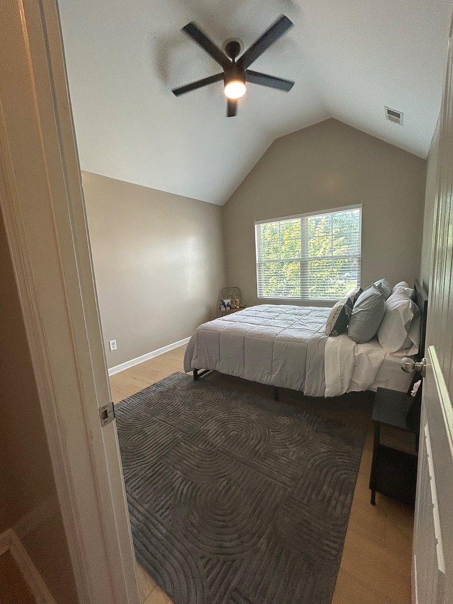 Furnished Finder property 897733_1 photo 24