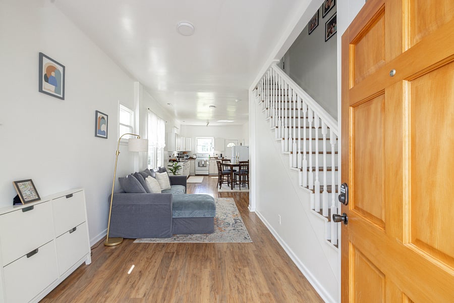 Furnished Finder property 897736_1 photo 3