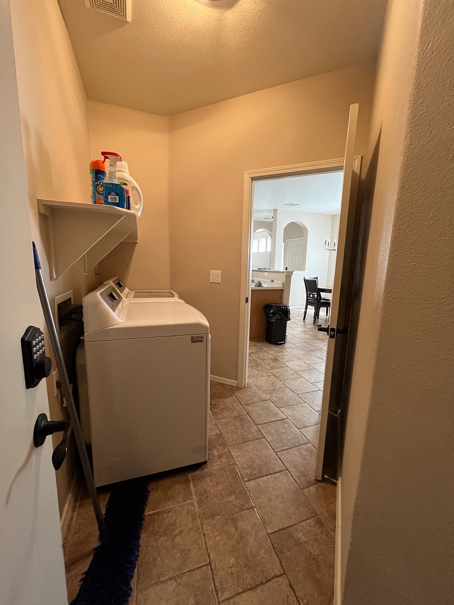 Furnished Finder property 897752_1 photo 11