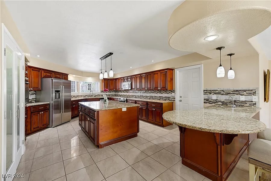Furnished Finder property 897762_1 photo 12