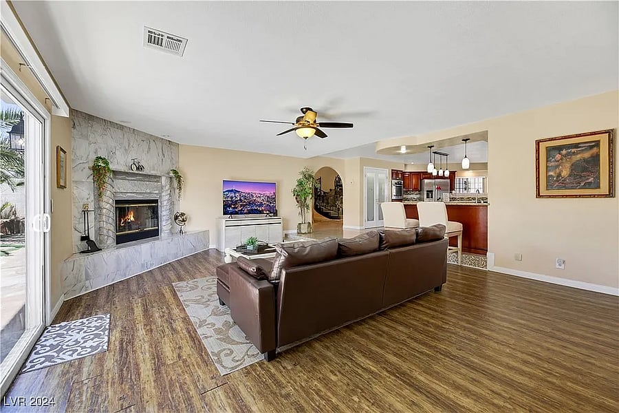 Furnished Finder property 897762_1 photo 21