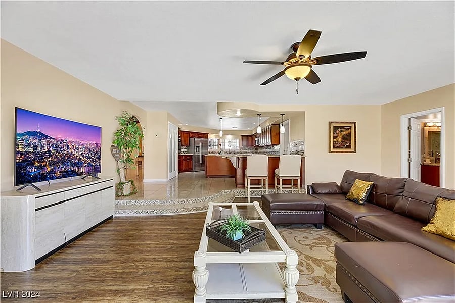 Furnished Finder property 897762_1 photo 22