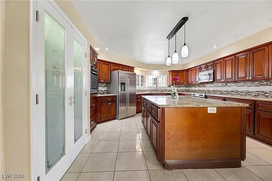Furnished Finder property 897762_1 photo 13